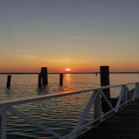 Duplex With Fireplace And Wifi Lejlighed