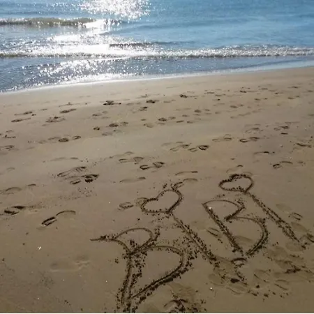 Duplex With Fireplace And Wifi Апартаменты Бибионе